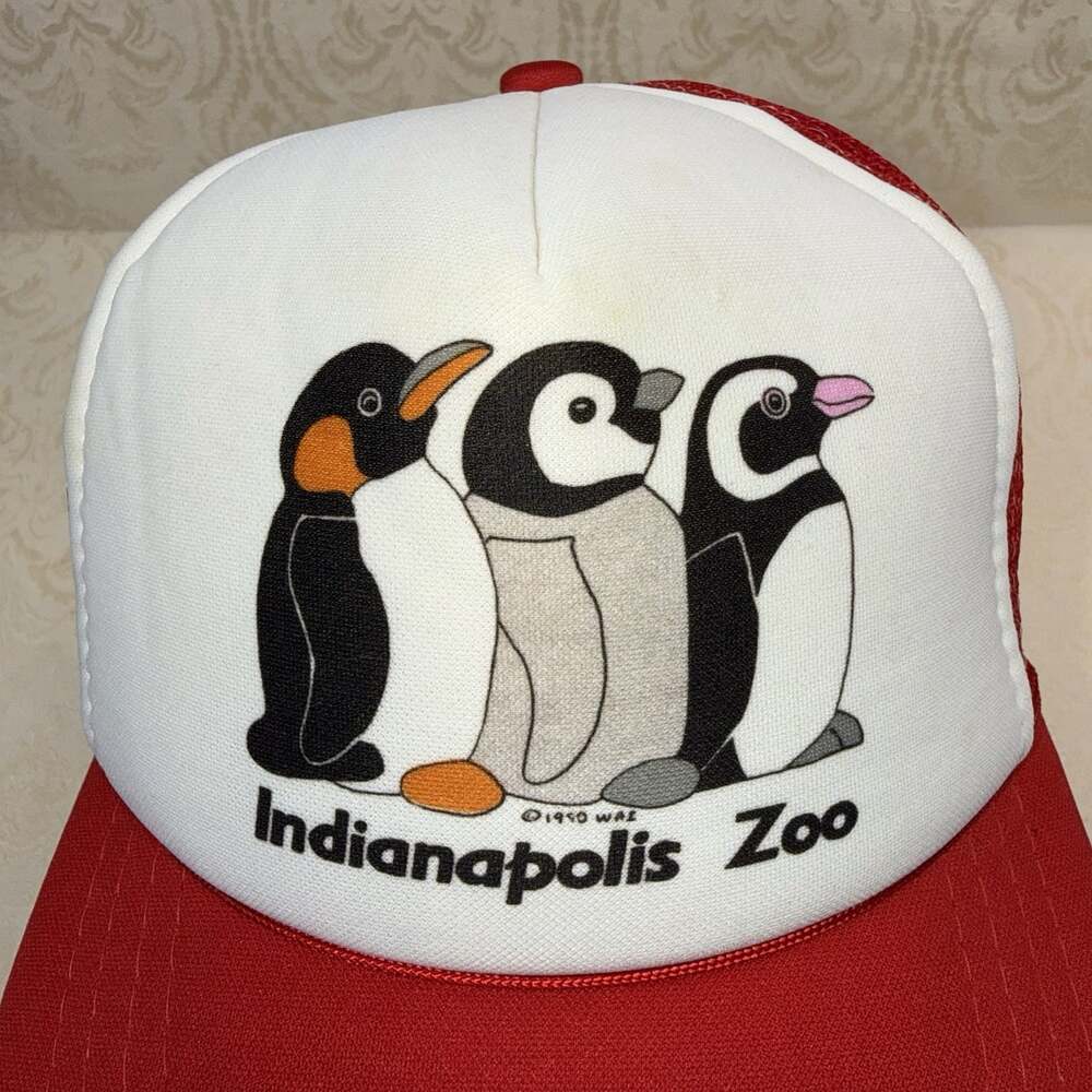 Vintage 1990 Indianapolis Zoo Penguin Trucker Hat Red White Mesh Snapback